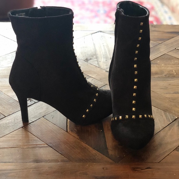 Kelly & Katie Studded Booties - Picture 3 of 4